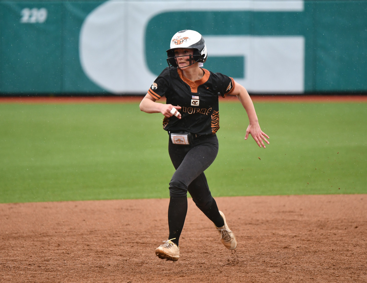 Burns Yamhill-Carlton 3A softball final Taylor Balkom 31